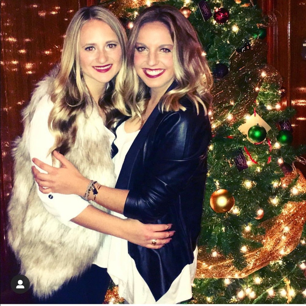 Skies Are Blue Faux Fur Vest!